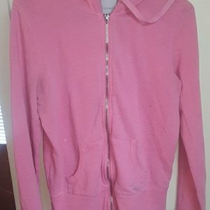 This is a Victoria secret essential sweater